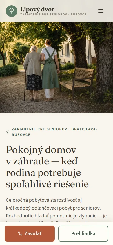 Lipový dvor — ukážková webstránka pre domov seniorov — mobilné zobrazenie